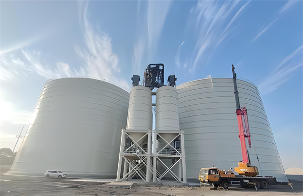 新泰大型钢板库